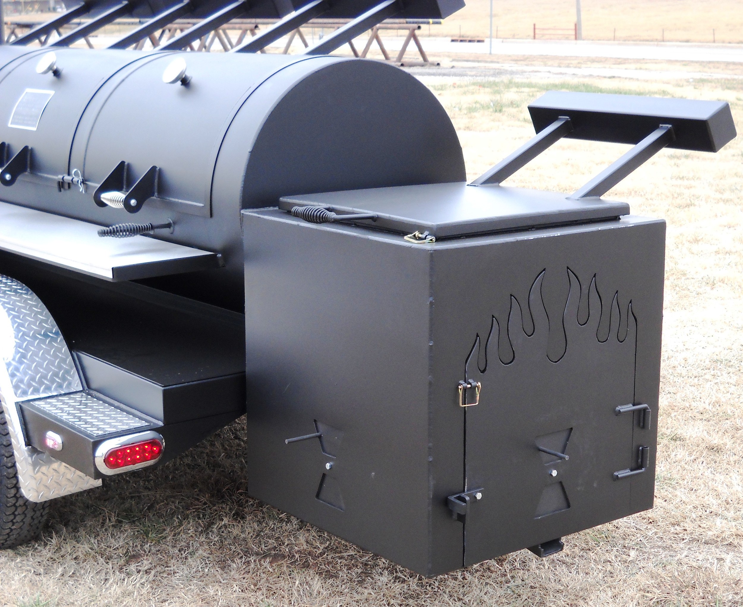  30" Triple Door w/Insulated Firebox 