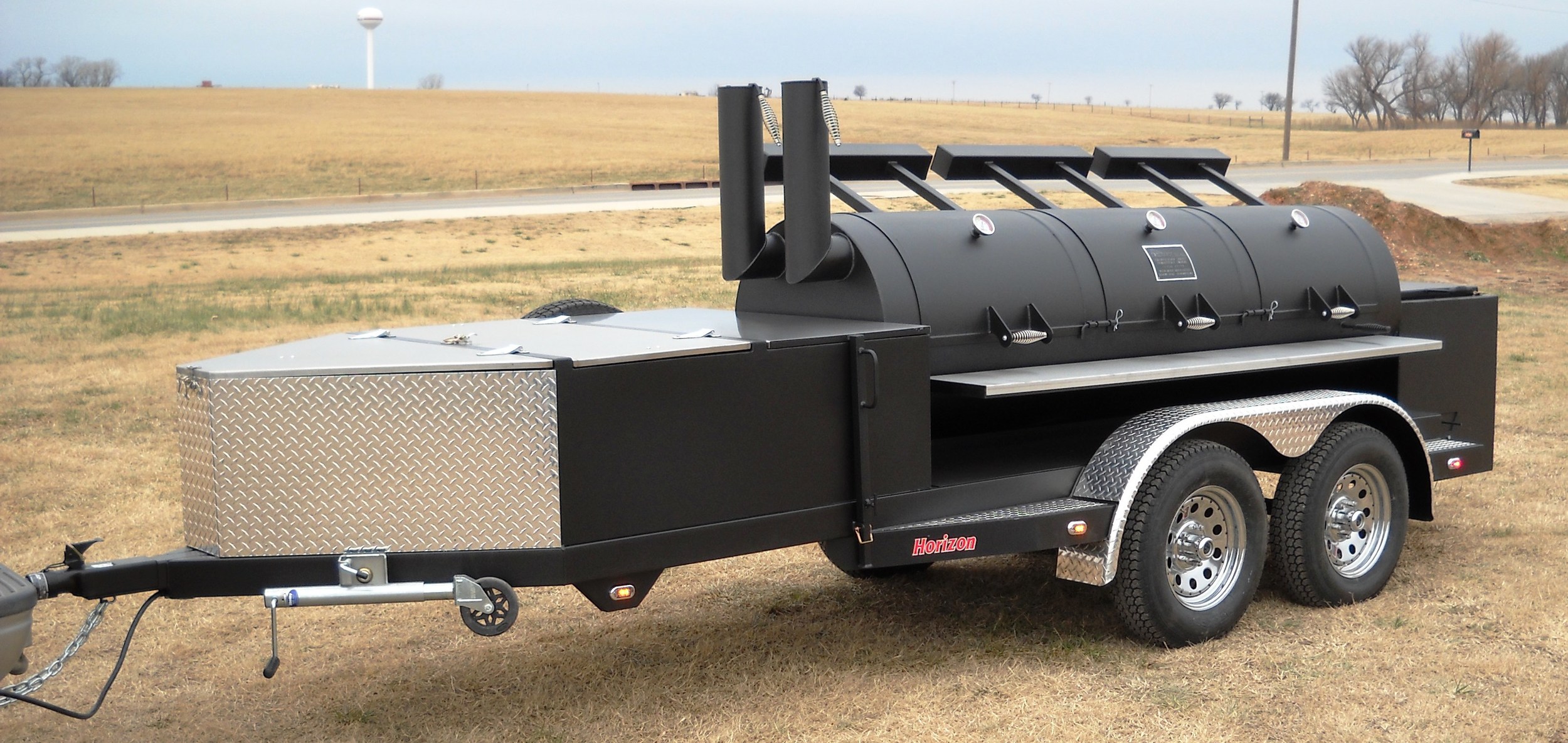  30" Triple Door w/Front Storage 